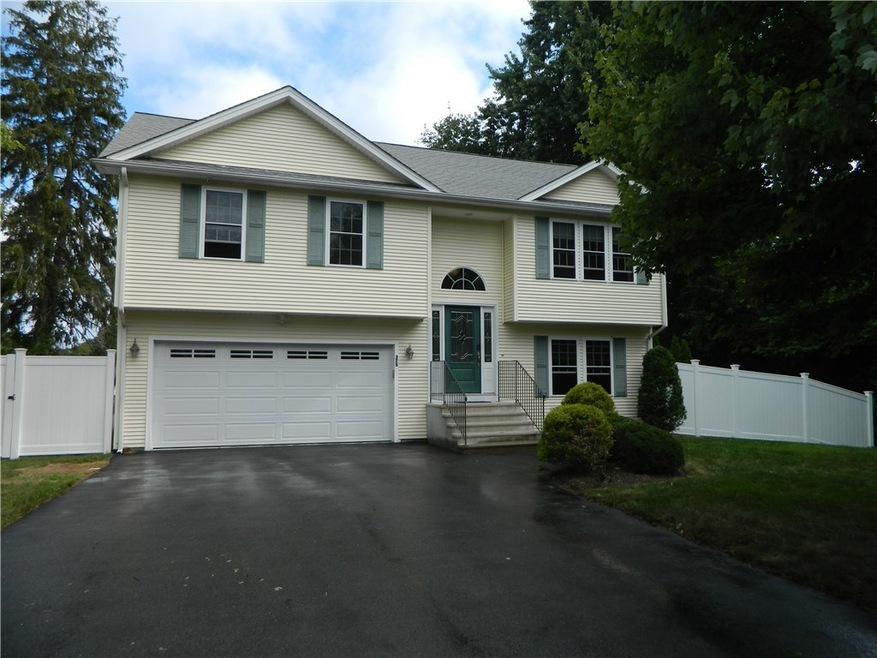 375 Meadow View Ave, Warwick, RI 02889 - photo 1