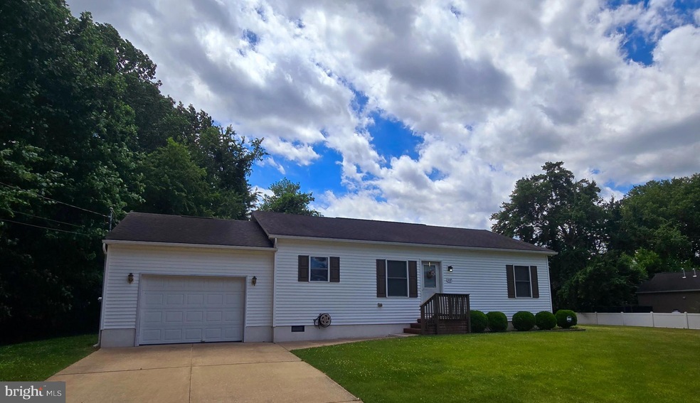 117 Chester Ave, Carneys Point Township, NJ 08069 - photo 1