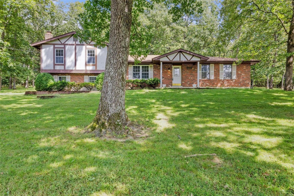 12557 Tall Pine Dr, Ste. Genevieve, MO 63670 MLS 23055622