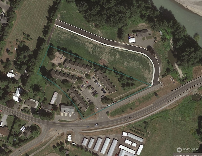 Sold $1,035,000 • Co-Listing Agent