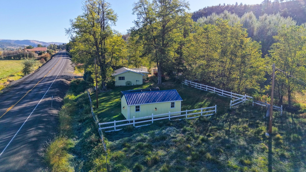 59920 Hwy 26, John Day, OR 97845 - photo 1