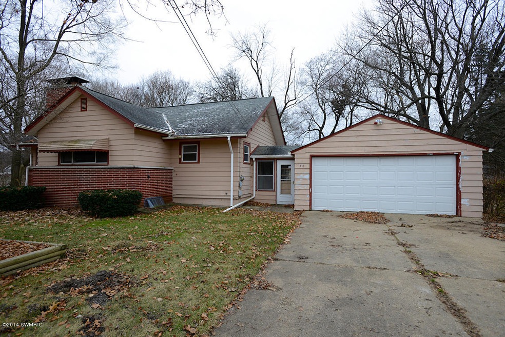 Lum Ave 817 Kalamazoo-1