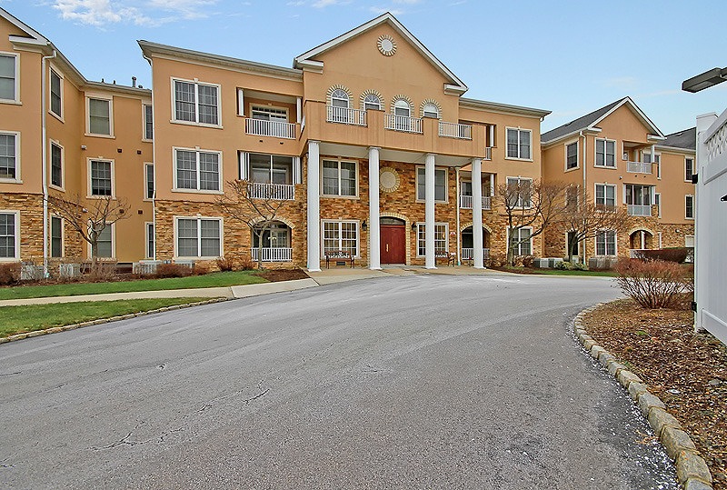 1109 Franklin Ln unit 109, Rockaway, NJ 07866 - photo 1