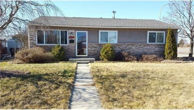 26761 Grandmont St, Roseville, MI 48066 - photo 1