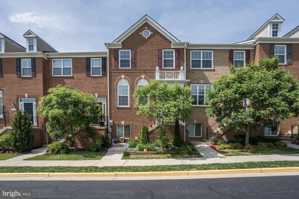 42724 Tunstall Terrace, Ashburn, VA 20147 - photo 1