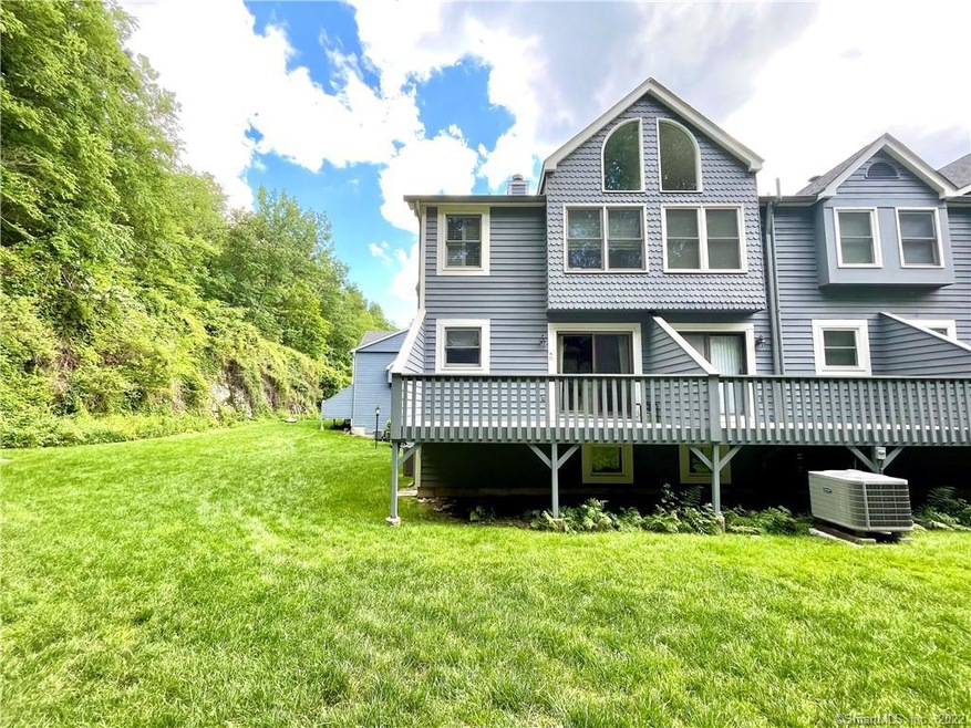 47 Fawn Ridge Ln unit 47, Wilton, CT 06897 - photo 1