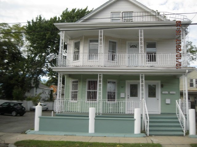 87 Detroit Ave, Providence, RI 02907 - photo 1