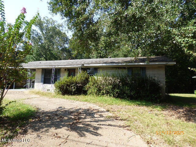 11 Woodside Ct, Natchez, MS 39120 - photo 1