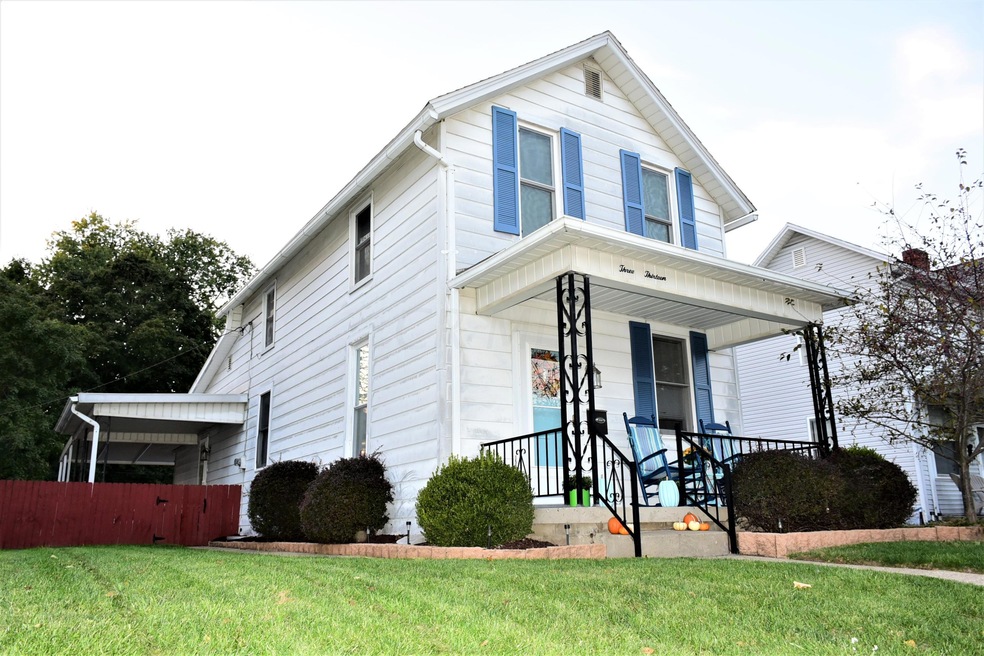 313 N Maple Front