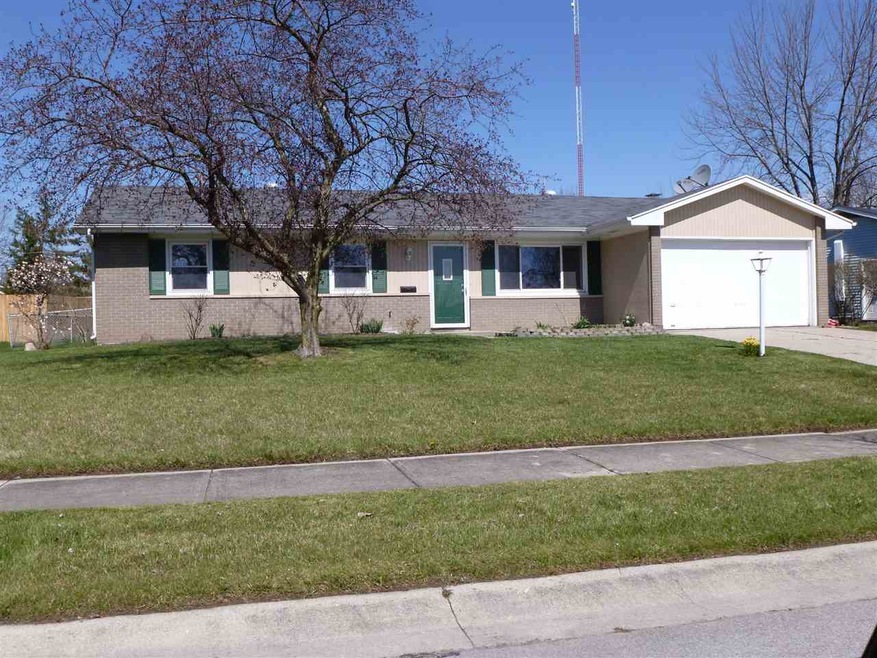 3006 Shalimar Cir, Fort Wayne, IN 46808 - photo 1