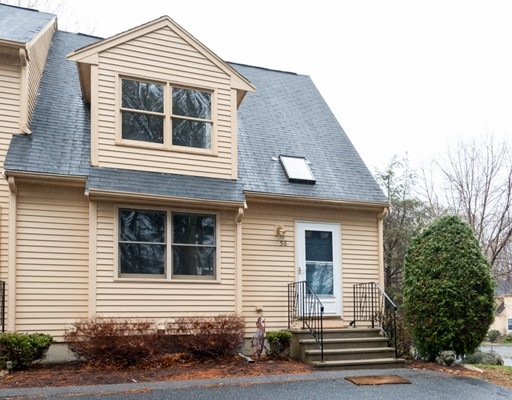 56 Pinecrest Village unit 56, Hopkinton, MA 01748 - photo 1