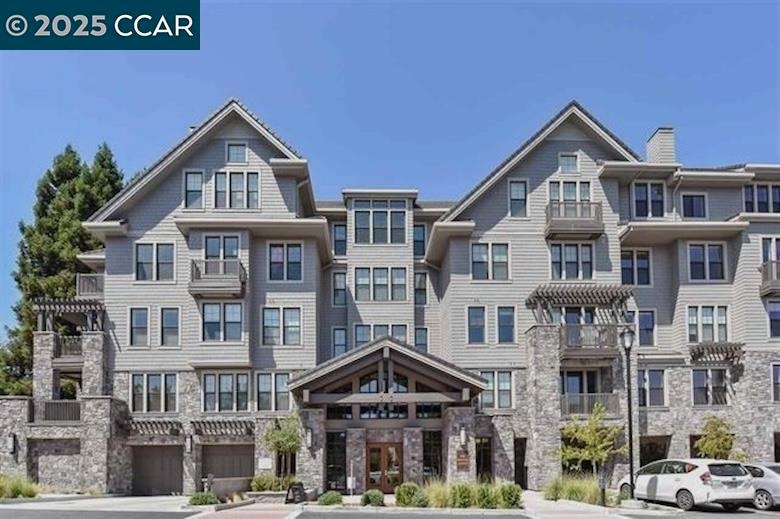 Lafayette Town Center III unit 301, La Fayette, CA 94549 - photo 1