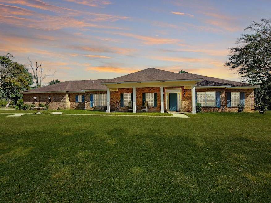 69 W Rd, Jayess, MS 39641 MLS 140032