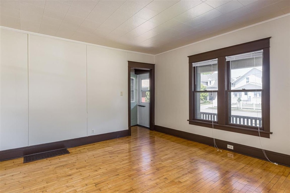 1017 W New York Ave, Oshkosh, WI 54901 - photo 1