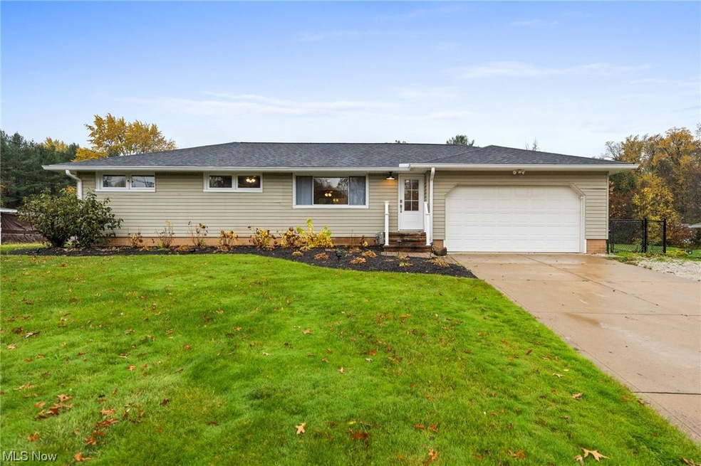 12810 Kenyon Dr, Chesterland, OH 44026 MLS 4500928