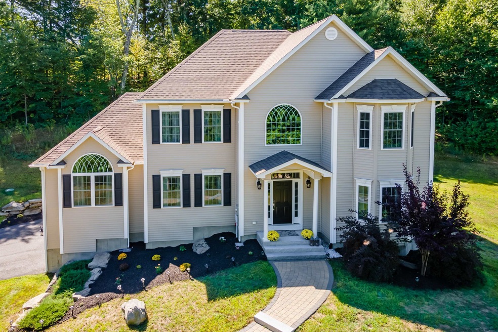 27 Senter Farm Rd, Hudson, NH 03051 - photo 1