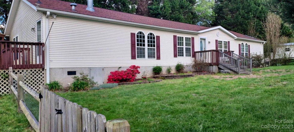 49 Bradford Terrace Ln, Hendersonville, NC 28792 - photo 1