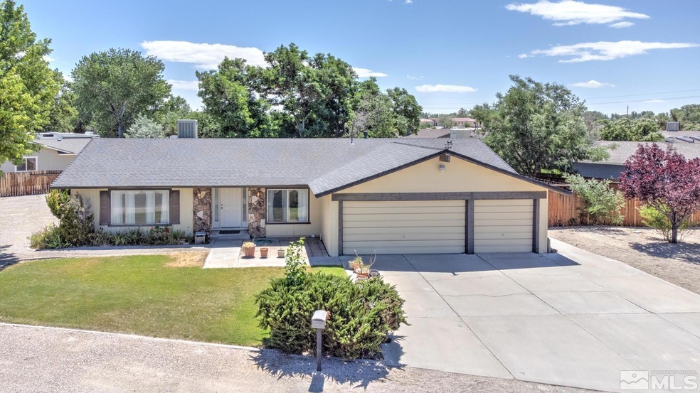 1560 Tamara Ln, Fallon, NV 89406 - photo 1