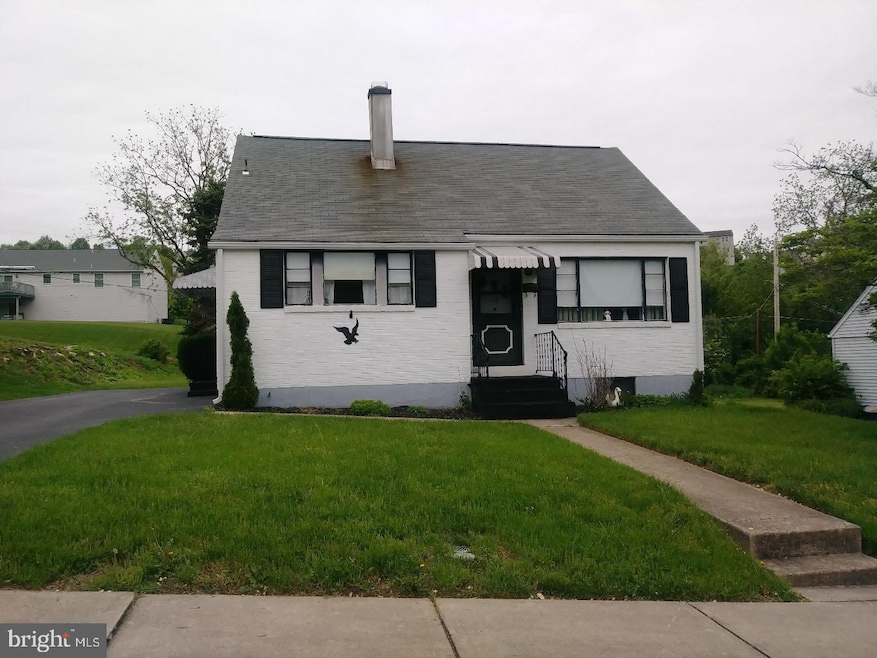 117 Gerald Ave, Reading, PA 19607 - photo 1