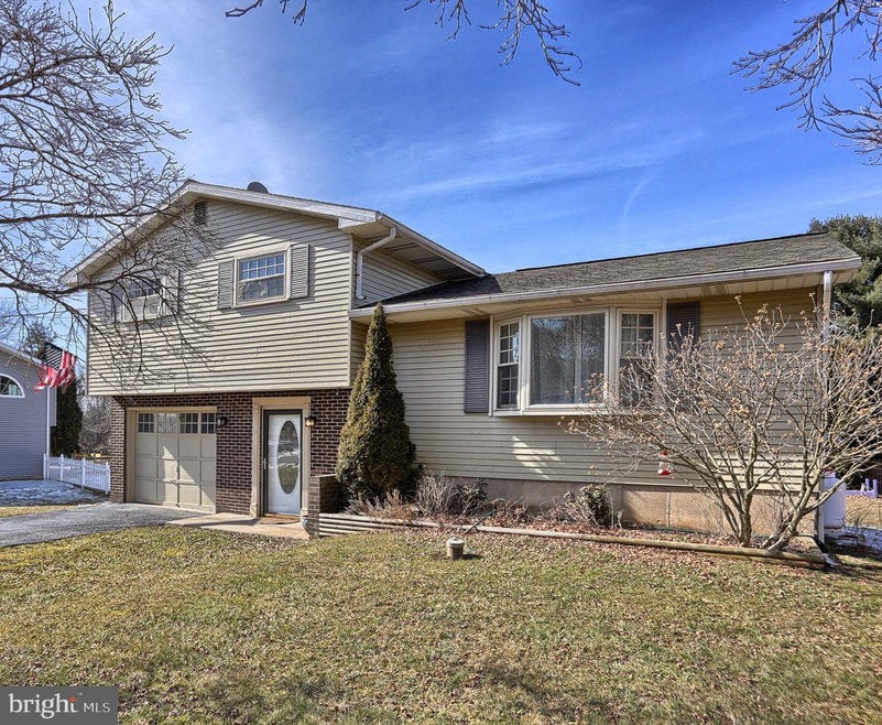 865 Jacks Ln, Orwigsburg, PA 17961 - photo 1