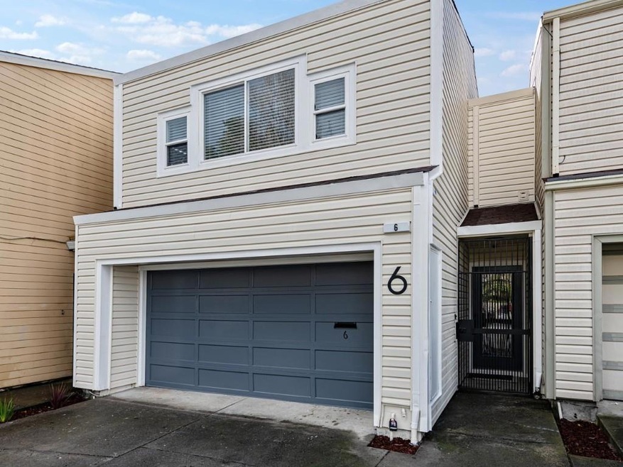 Sold $925,000