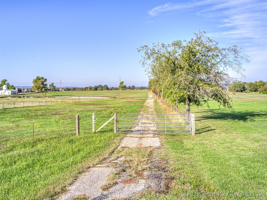15356 N Lewis Ave, Skiatook, OK 74070 - photo 1