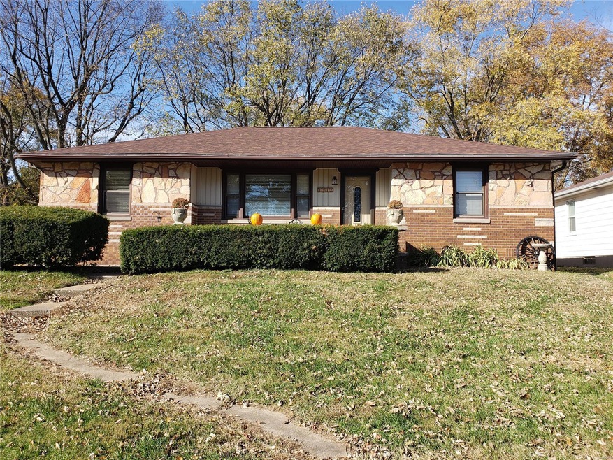 Welcome to 1912 Poplar Street!