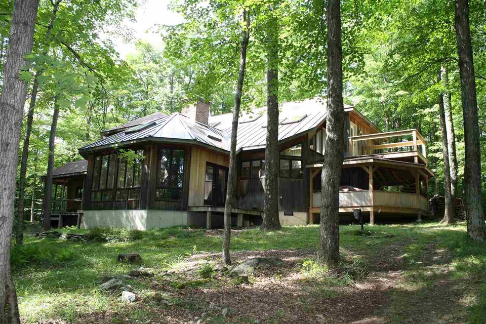 1202 Branch Hill Rd, Readsboro, VT 05350 - photo 1