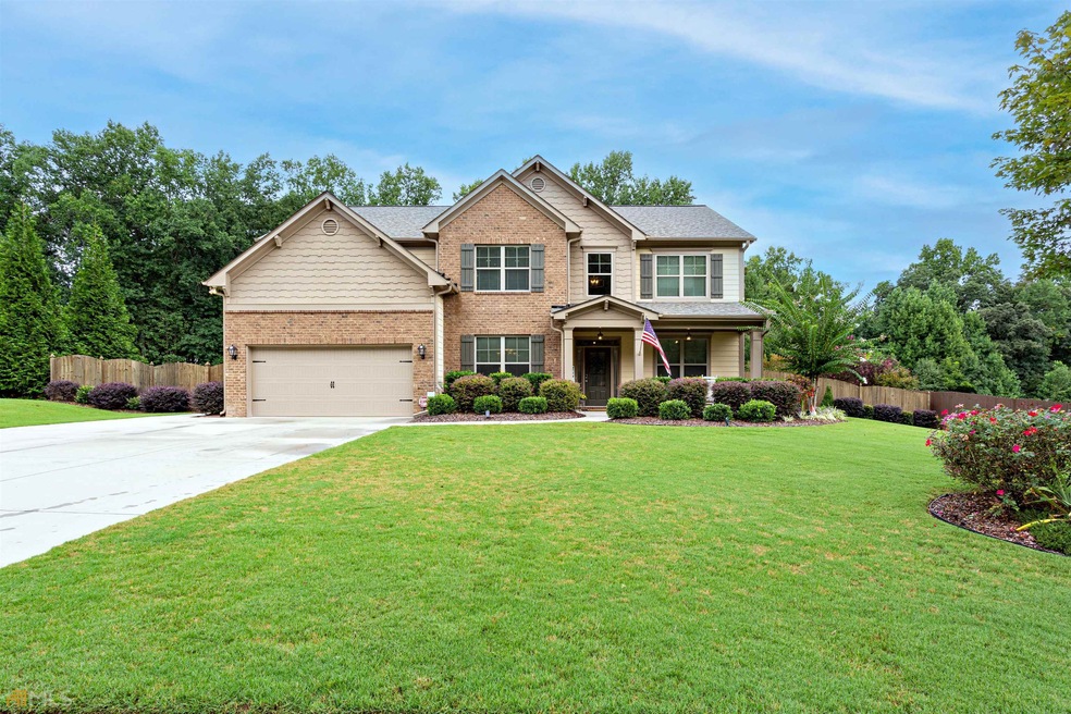 1211 Treemont Trace, Winder, GA 30680 - photo 1