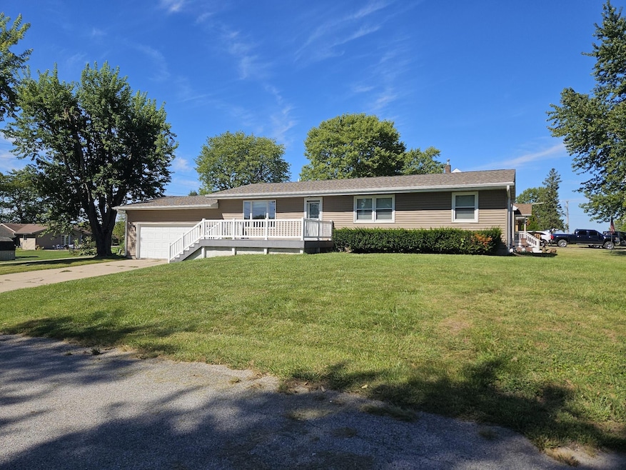 208 4th Avenue Durant, IA