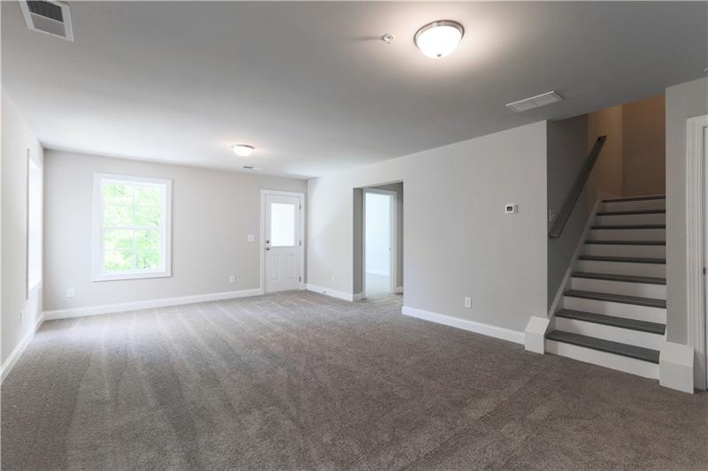 637 Crosshaven Dr, Roswell, GA 30075 - photo 1