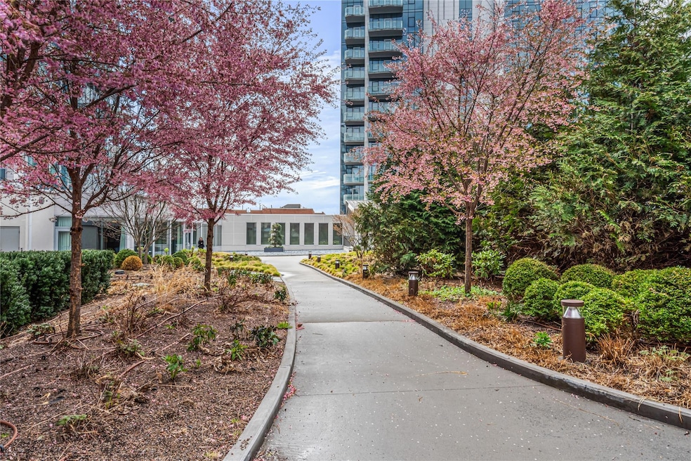 Tangram House unit 10F, Flushing, NY 11354 - photo 1