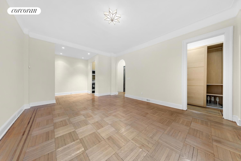 590 W End Ave unit 11G, New York, NY 10024 - photo 1