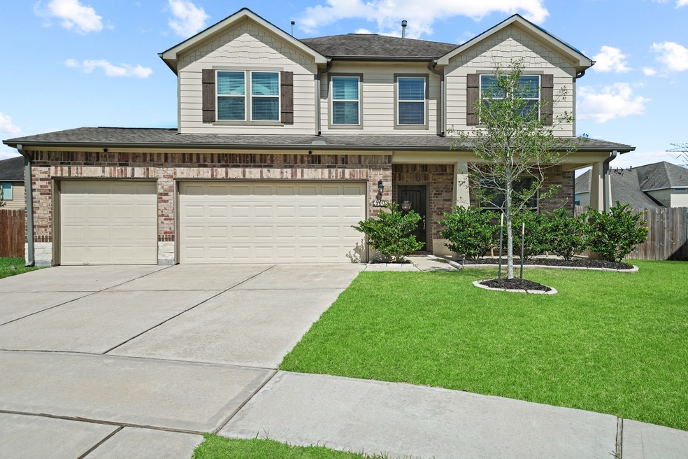 4708 Bella Ct, Alvin, TX 77511 - photo 1