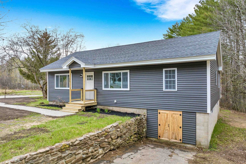 320 New Hampton Rd, Franklin, NH 03235 - photo 1