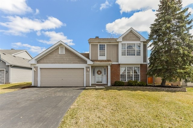 Nice curb appeal!