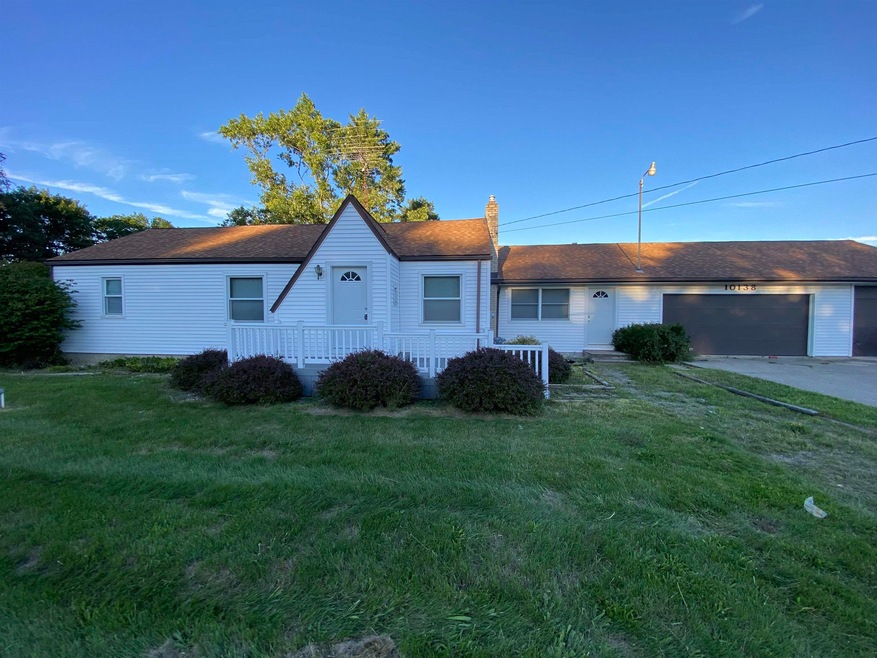 10138 N Linden Rd, Clio, MI 48420 - photo 1