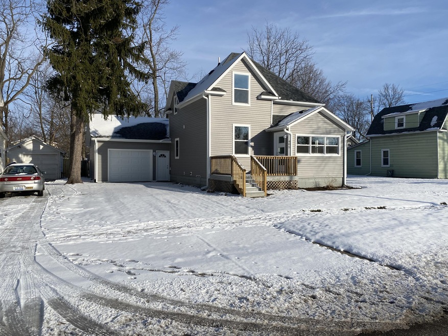 405 Wenzel St, Sturgis, MI 49091 - photo 1