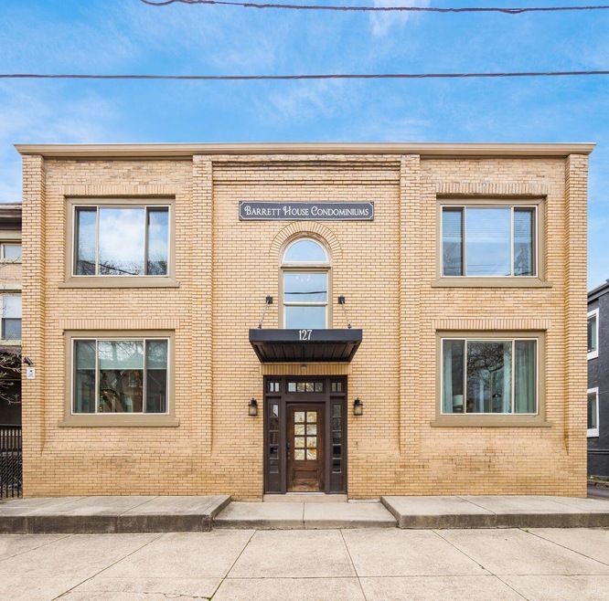 Welcome to 127 Wilson Ave!