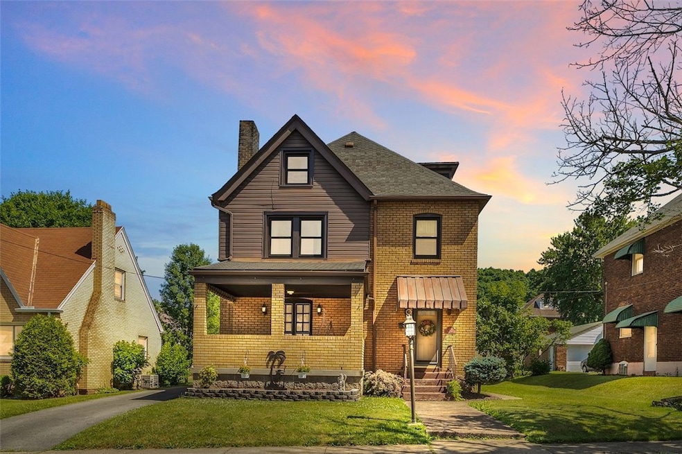 29 Elm St, Midland, PA 15059 - photo 1