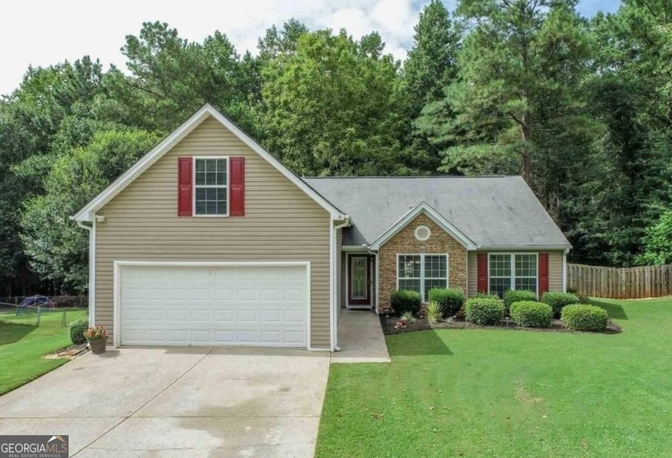 813 Kenwood Ln, Winder, GA 30680 - photo 1