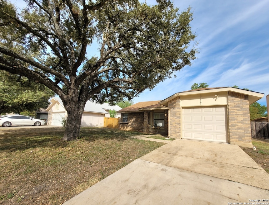 11419 Blue Mesa Dr, San Antonio, TX 78245 - photo 1