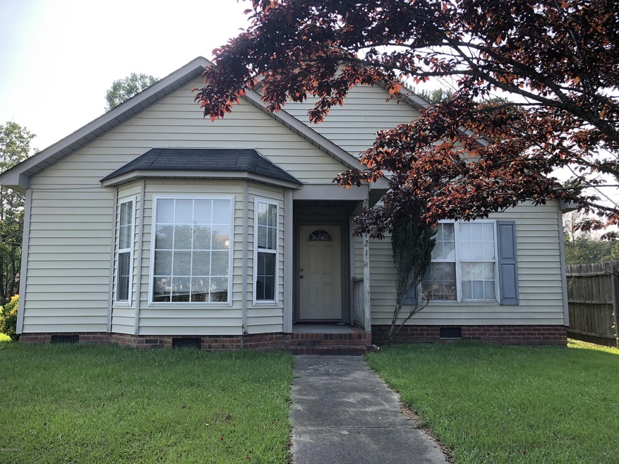 421 Channel Dr, Winterville, NC 28590 - photo 1