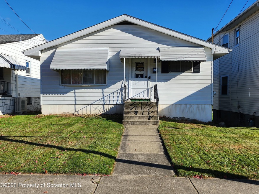 2020 Farr St, Scranton, PA 18504 - photo 1