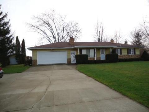 10952 Easton Rd, New Lothrop, MI 48460 - photo 1