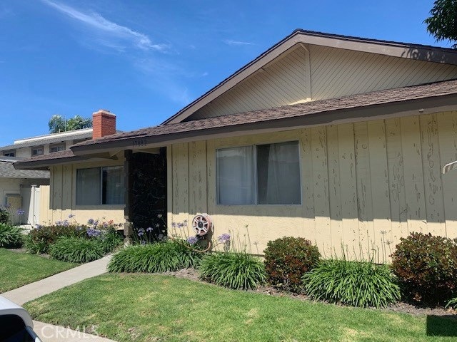 17082 Evergreen Cir unit C, Huntington Beach, CA 92647 - photo 1