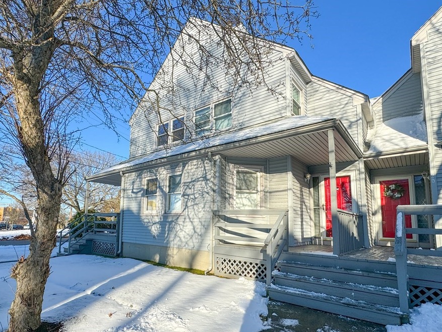 18 Grove St, Pawtucket, RI 02860 - photo 1