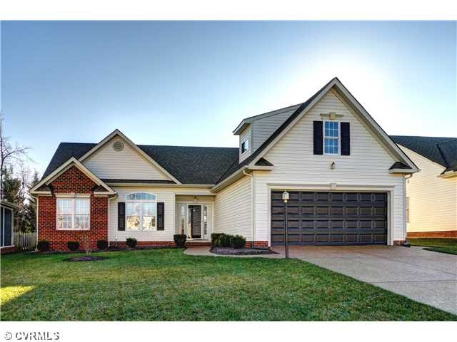 Exterior Front - Gorgeous Level Lot! Low Maintenan