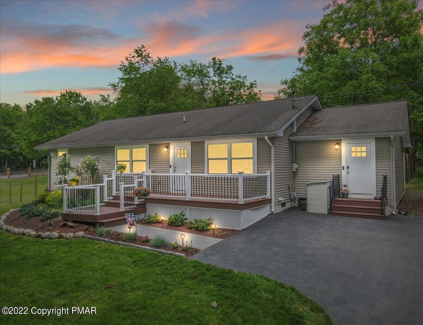 2030 Chipperfield Dr, Stroudsburg, PA 18360 - photo 1