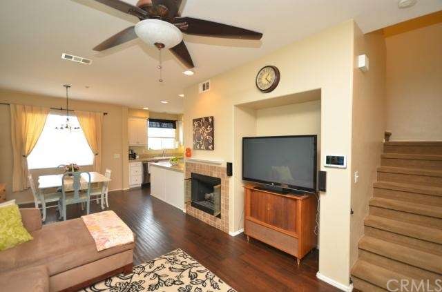 Bright Open floor plan REAL wood floors